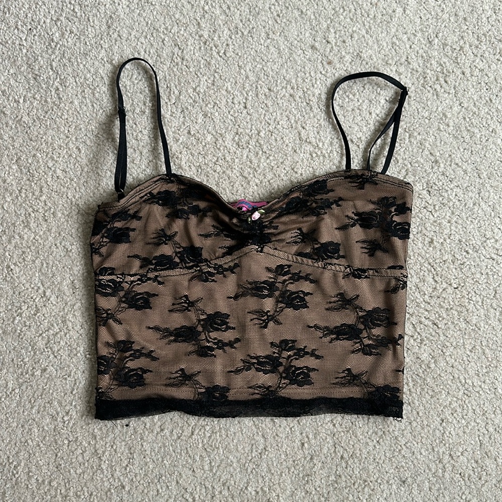 Edikted Tank Cropped